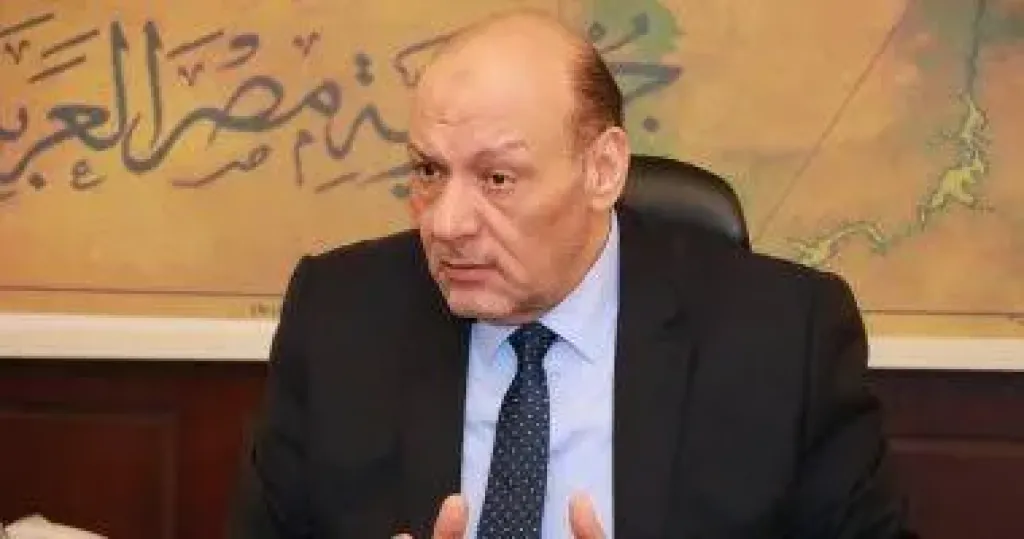 المستشار حسين أبو العطا رئيس حزب المصريين 