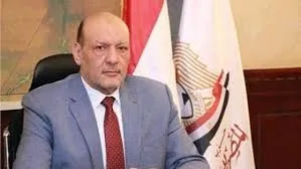  المستشار حسين أبو العطا، رئيس حزب ”المصريين