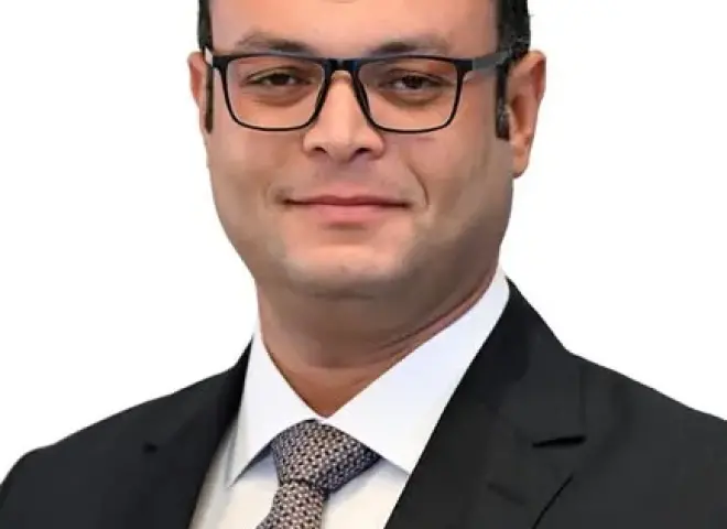 وزير الإسكان يُتابع الموقف التنفيذي للمشروعات السكنية بعددٍ من المدن الجديدة