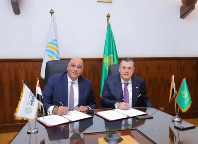بنك مصر يوقع عقدا مع جهاز تنمية المشروعات المتوسطة والصغيرة ومتناهية الصغر بقيمة 200 مليون جنيه
