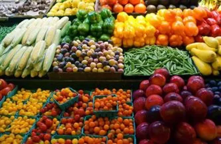 الملوخية بـ24 والبصل بـ15 جنيهًا.. أسعار الخضر والفاكهة بالأسواق اليوم الأحد 4 مايو 2025
