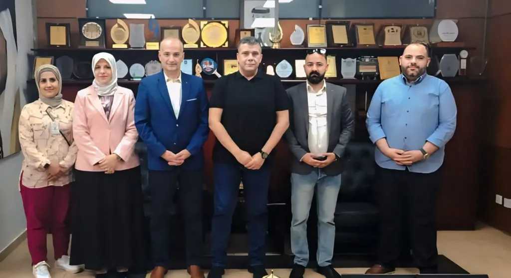”الشلبى والكباريتى” يبحثان تعزيز العمل التعاونى بمدينة العقبة الأردنية