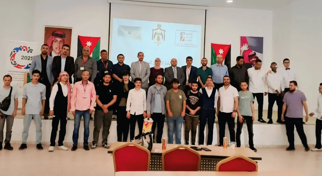 مبادرة إنشاء تعاونيات عمالية