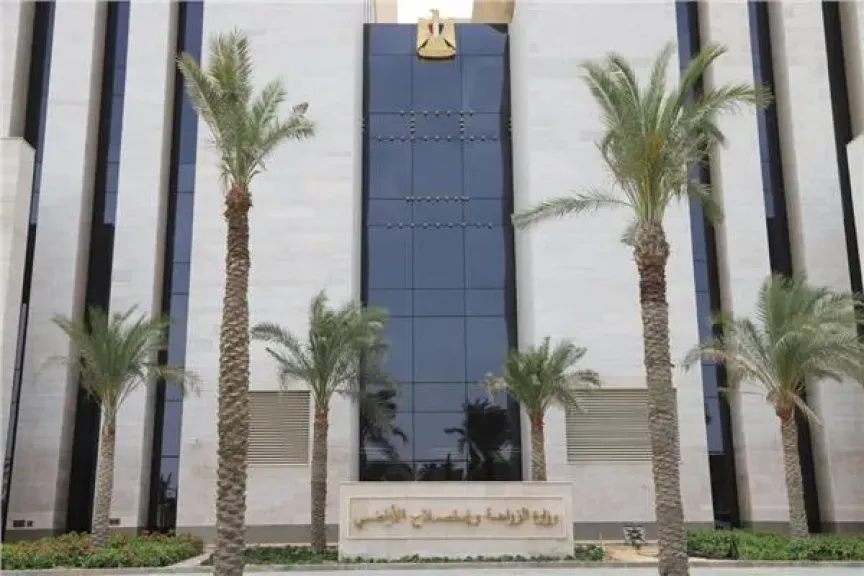 ”الزراعة” تطلق خدمة الحصول على نشراتها الإرشادية باستخدام ”الباركود”| صور