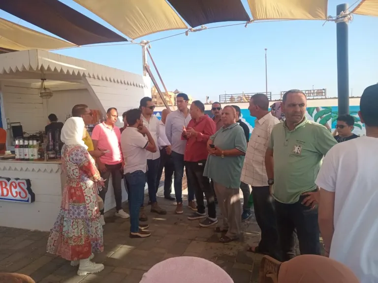 نائب محافظ الدقهلية ورئيس مدينة جمصة يفتتحان مشروع ”الطفطف السياحى” لجمعية الشوامى لنقل الركاب