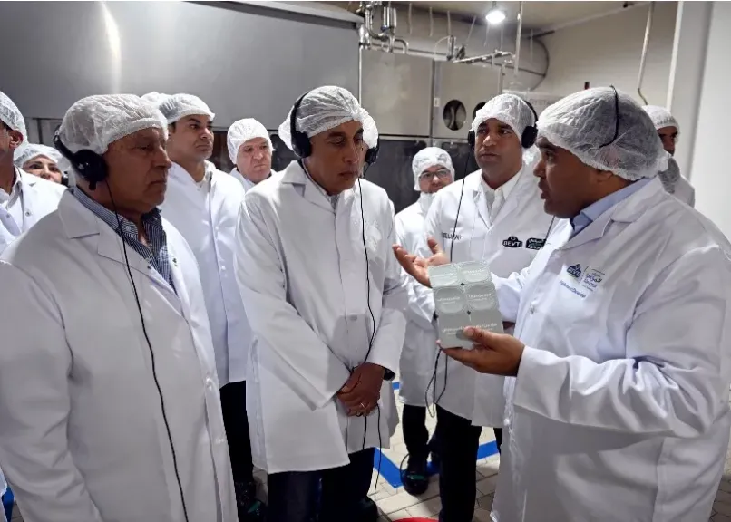 رئيس الوزراء يتفقد مصنع شركة «بيتي» لمنتجات الألبان بالنوبارية