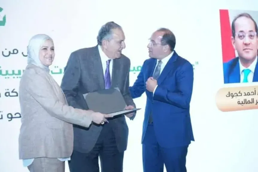 وزير المالية يكرم «الوكيل» وعددًا من الممولين المتميزين والداعمين للمسار الضريبي المحفز
