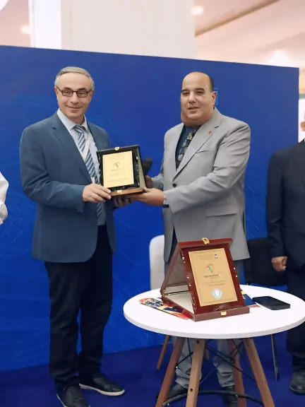 إدارة معرض تكنوبرنت الدولى 2025 تكرم د. جورج نوبار