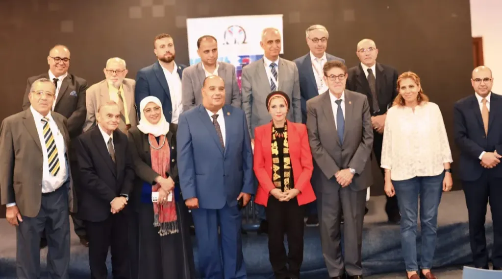تكنوبرنت 2025 .. توقيع بروتوكول تعاون بين 7 عمداء كليات فنون تطبيقية وغرفة صناعات الطباعة لتدريب وتشغيل الخريجين