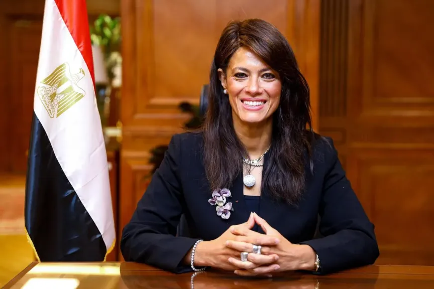 «المشاط» توضح كيفية تحقيق الدول زيادة 40% في إنتاجية العمالة