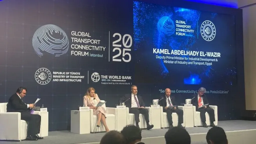 كامل الوزير يُعزز الشراكات الدولية لمصر في منتدى النقل العالمي بتركيا