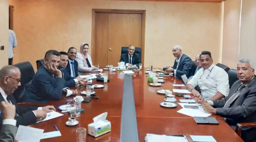 الاتحاد المصري لمقاولي التشييد والبناء يناقش تحديات تطبيق قانون الضريبة الجديد مع مصلحة الضرائب