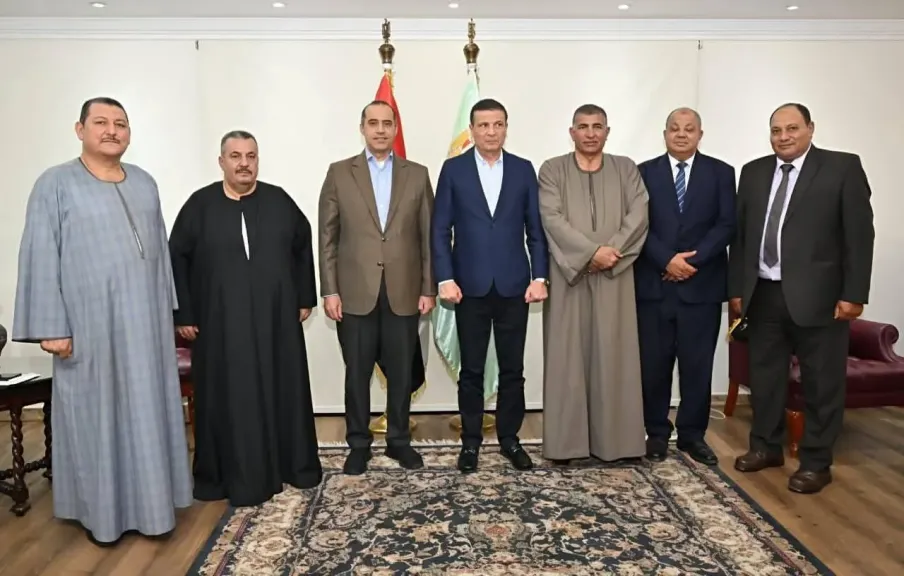 ممدوح حمادة ووزيرا الزراعة والمجالس النيابية