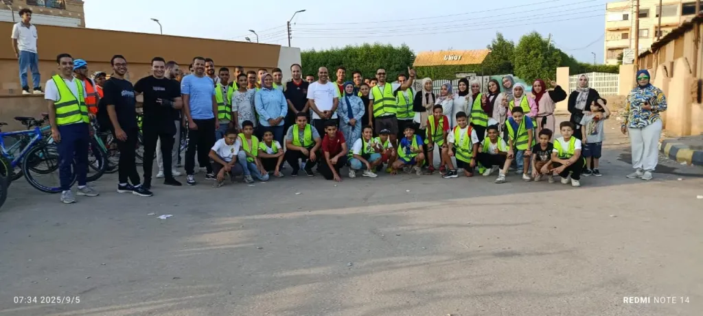 65  لاعباً ولاعبة يشاركون فى التدريب الأسبوعي لمنطقة دراجات بنى سويف على كورنيش النيل