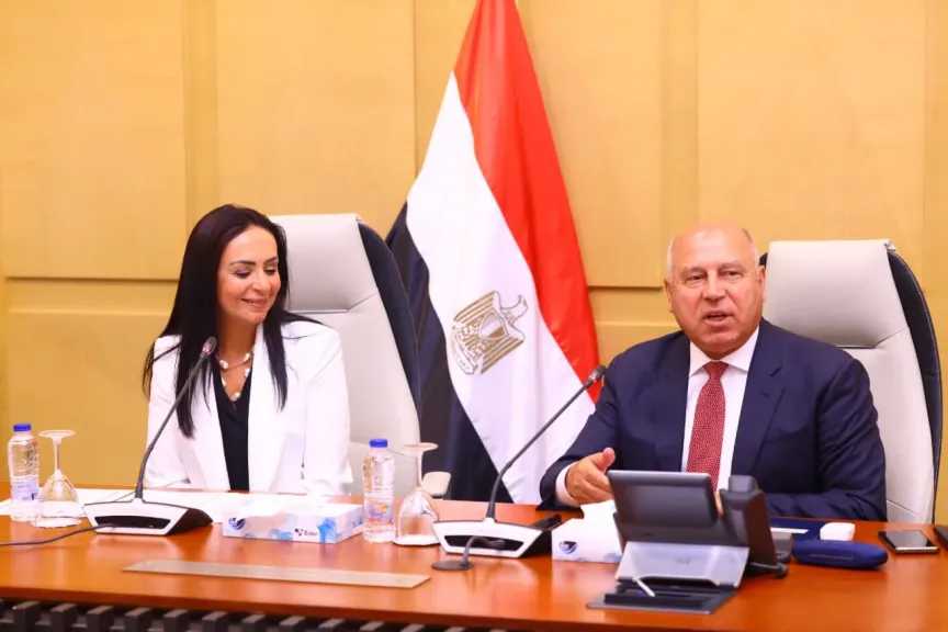 بروتوكول تعاون بين وزارتى التضامن الاجتماعى والصناعة والنقل لرعاية المسنين