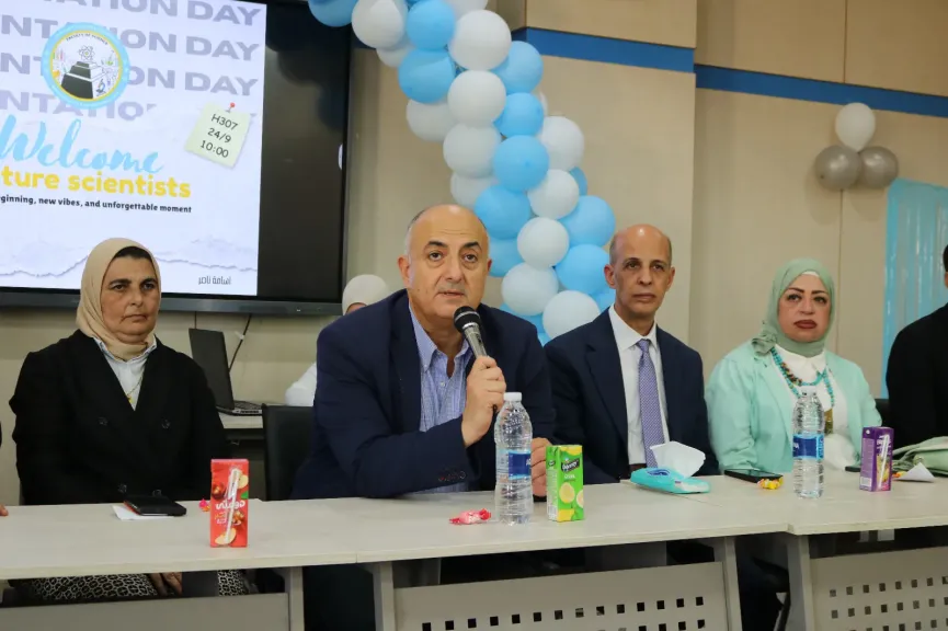 رئيس جامعة بني سويف الأهلية يشهد فعاليات اليوم التعريفي بكلية العلوم