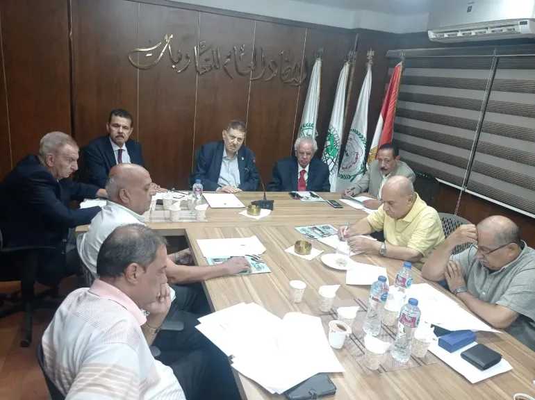 د. عبد الظاهر يترأس اجتماع مجلس إدارة الاتحاد الاستهلاكي المركزى