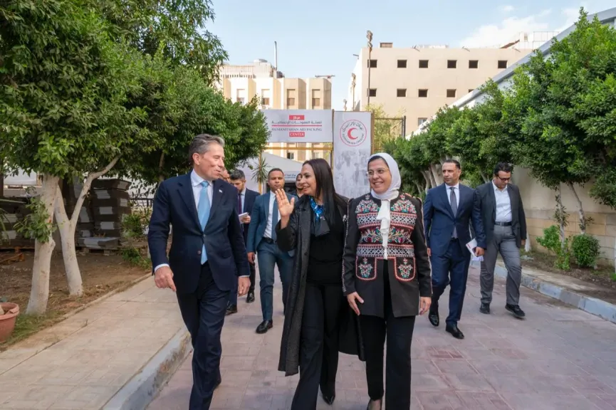 وزيرة التضامن الاجتماعى تستقبل وكيل الأمين العام للأمم المتحدة للشئون الإنسانية