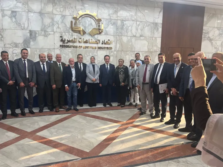 رئيس مصلحة الضرائب.. تكشف موعد طرح الحزمة الثانية من التسهيلات الضريبية للحوار