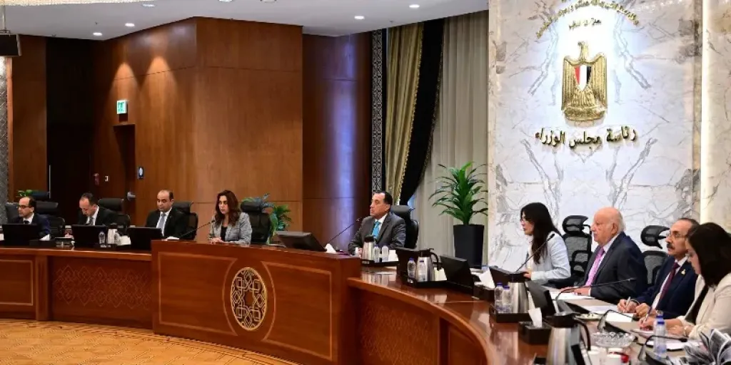 رئيس الوزراء يتابع جهود تعظيم الاستفادة سياحيا من مسار العائلة المقدسة| صور
