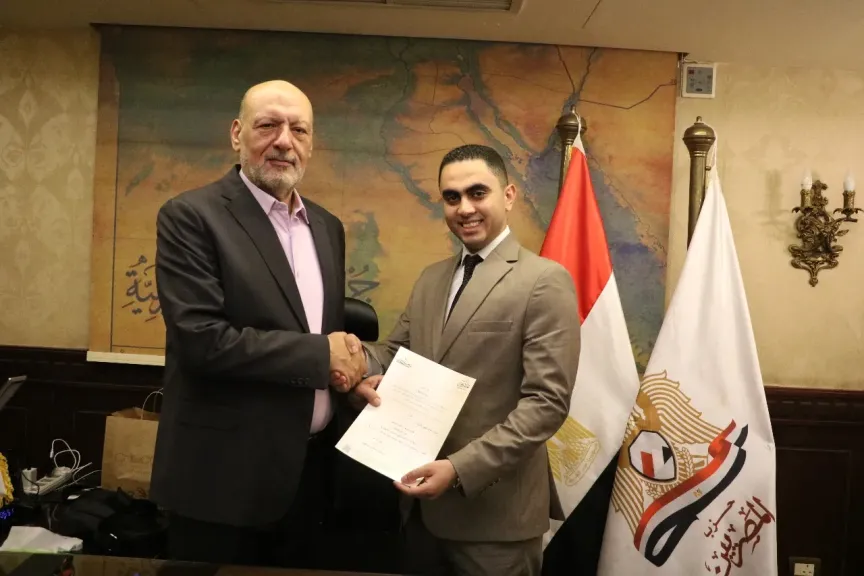 حزب المصريين يُعين حسام أشرف زغلول أمينًا عامًا للجنة الشباب