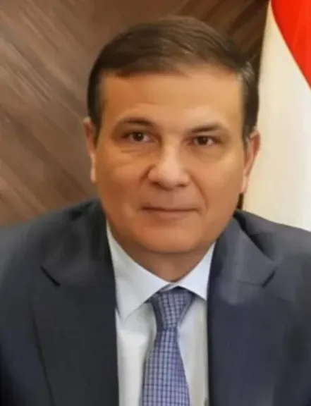 سرقوا الأسمدة .. وزير الزراعة يحيل مخالفات «الجمعية التعاونية بالعسيلية» للنيابة العامة سرقوا الأسمدة .. وزير الزراعة يحيل مخالفات «الجمعية التعاونية بالعسيلية» للنيابة العامة