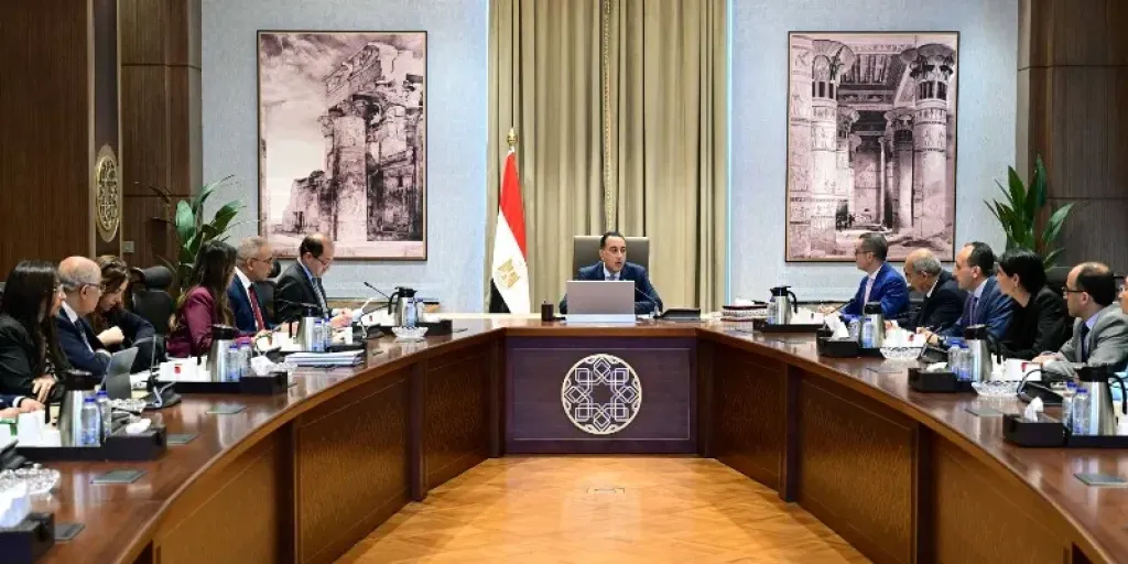 رئيس الوزراء يستعرض الفرص الاستثمارية مع الدول العربية خلال المرحلة المقبلة| صور