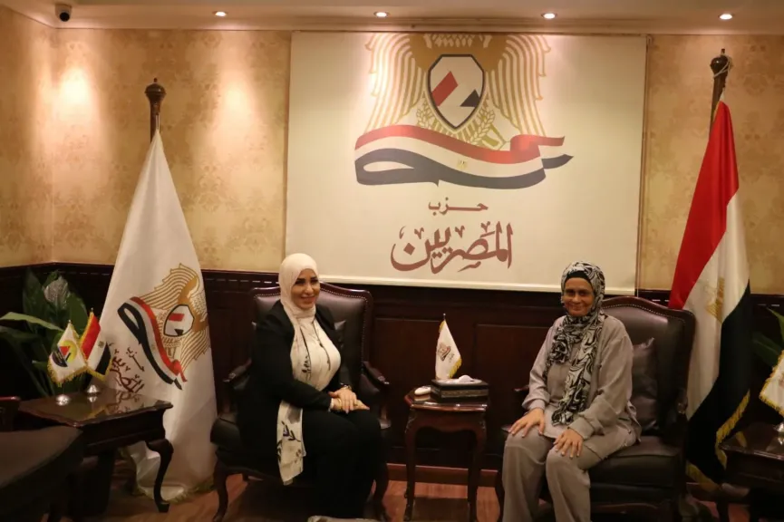 أمانة المرأة بحزب ”المصريين“ تطلق أول منصة رقمية لدعم المشروعات متناهية الصغر وريادة الأعمال تحت اسم «كوني مؤثرة»