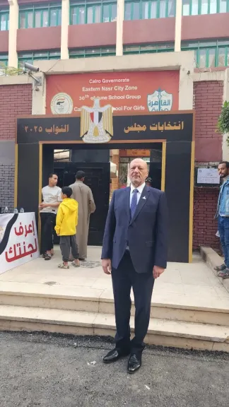 المستشار حسين أبو العطا يدلي بصوته في انتخابات مجلس النواب 2025