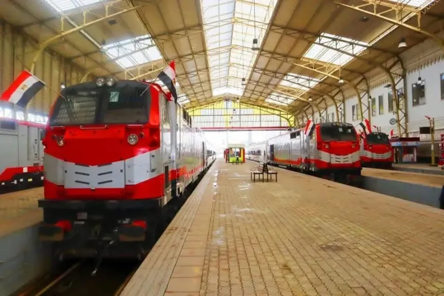 اتصل واحجز تذكرتك فورًا.. السكة الحديد تطلق خدمة جديدة للركاب| إنفوجراف