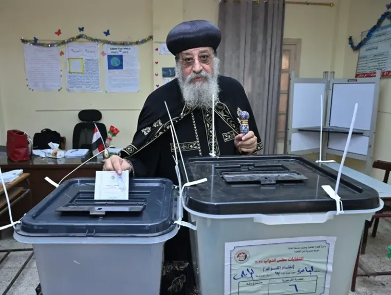 البابا تواضروس: البرلمان المقبل يحتاج إلى وجوه قادرة على خدمة المجتمع بضمير حي | صور