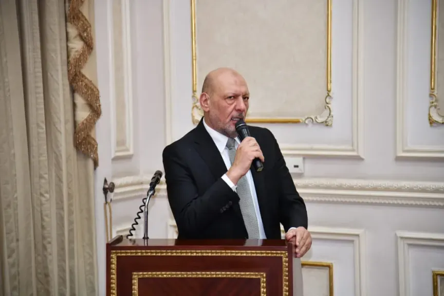 حزب ”المصريين”: حديث الرئيس السيسي لطلبة الأكاديمية العسكرية يؤكد حرصه على حماية المسار الديمقراطي