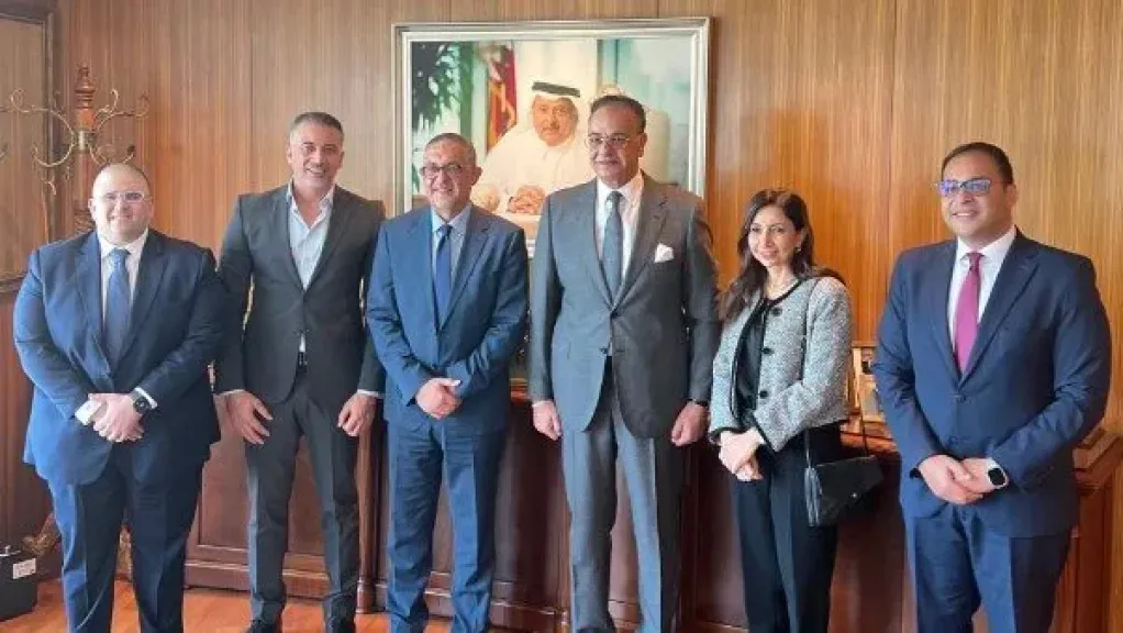 ‎رئيس هيئة الاستثمار يلتقي رئيس رابطة رجال الأعمال القطريين