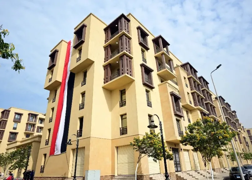 مدبولي يُوجه بتسليم الوحدات السكنية في ”روضة السيدة 2” لمستحقيها بالعدادات مسبقة الدفع| صور