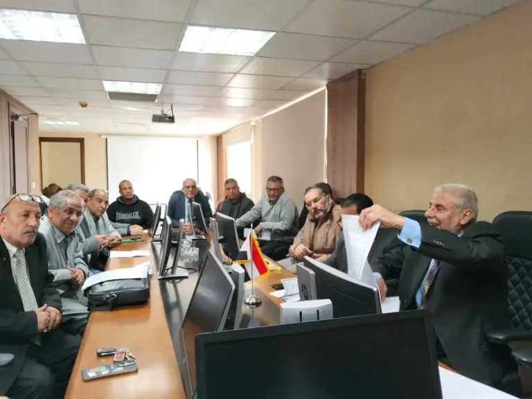 وعد فأوفى .. رئيس الاتحاد الإسكانى وأعضاء مجلس الإدارة يستقبلون ممثلى الجمعيات ” أصحاب  المشكلات ”وجها لوجه” لأول مرة فى تاريخ الاتحاد