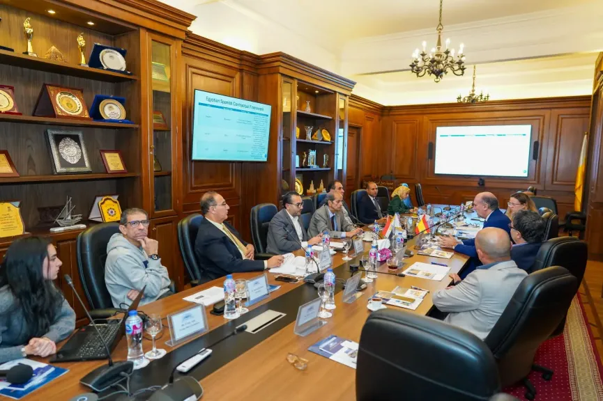 «رجال أعمال إسكندرية» تبحث شراكات جديدة مع ”إسبانيا” لتعظيم فرص التصدير والاستثمار