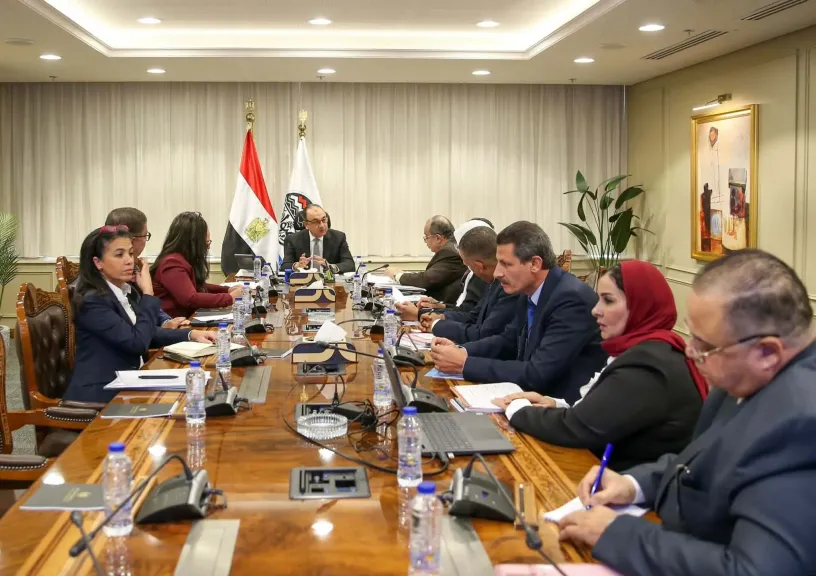 وزير قطاع الأعمال العام يتابع عددا من ملفات العمل مع مسئولي مركز المعلومات