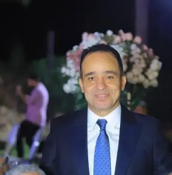 المستشار حسين أبو العطا يهنئ النائب محمد إسماعيل بفوزه بمقعد مجلس النواب عن دائرة بولاق الدكرور