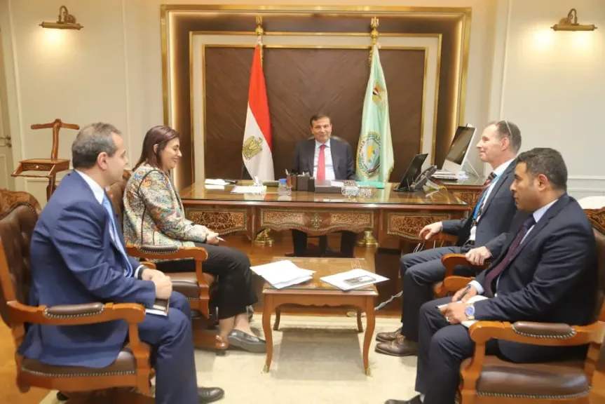 وزير الزراعة يلتقي مدير برنامج الأغذية العالمي بمصر لمتابعة مشروعات التعاون المشترك