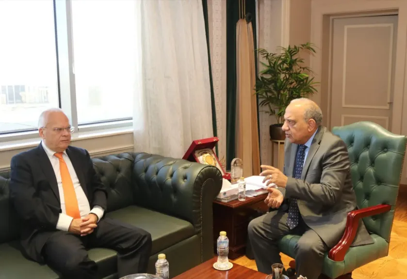 الكهرباء: التكنولوجيا الحديثة والتقنيات الجديدة دعامة رئيسية لاستقرار وكفاءة الشبكة