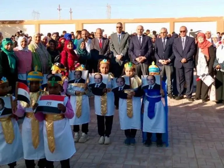 وزير التعليم ومحافظ أسوان يتفقدان 6 مدارس بإدارة إدفو التعليمية
