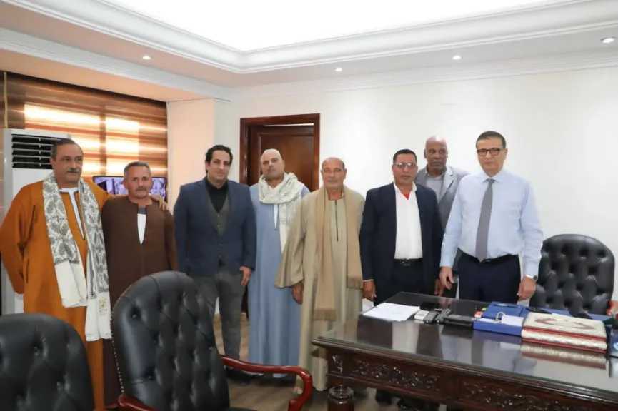 وزير الزراعة يستقبل وفداً من مزارعي الإصلاح الزراعي بالبحيرة وأسوان