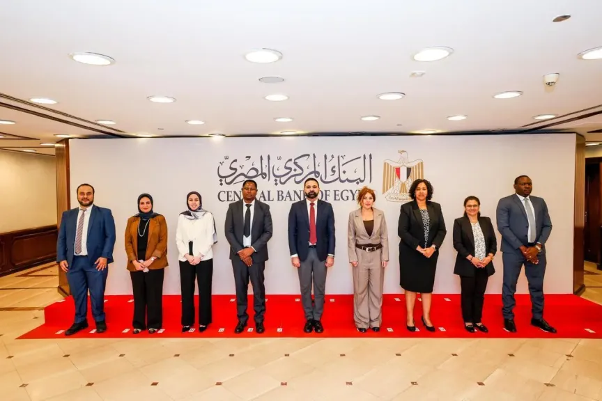 البنك المركزي يستضيف وفدًا من خبراء التخطيط والإدارة ببنك تنزانيا