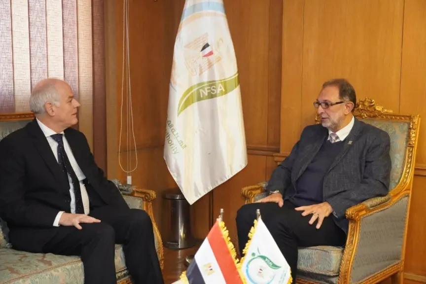 رئيس الهيئة القومية لسلامة الغذاء يستقبل السفير الأسترالي بالقاهرة لتعزيز التعاون المشترك