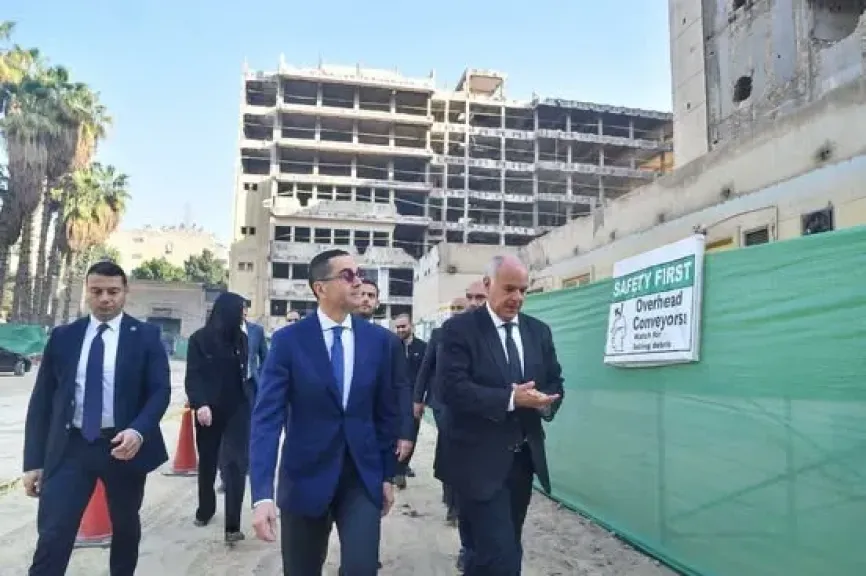 وزير الاستثمار يتفقد مشروع تطوير مبني وزارة الداخلية بـ”لاظوغلي”