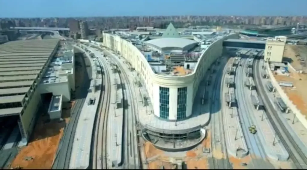 بشتيل على خريطة السياحة.. ازدحام ملحوظ على قطارات النوم وآراء إيجابية للسائحين| فيديو