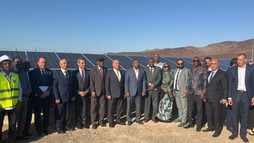 مصر تفتتح أكبر محطة طاقة شمسية ريفية في جيبوتي.. شراكة تنموية تفتح آفاقًا جديدة للتعاون