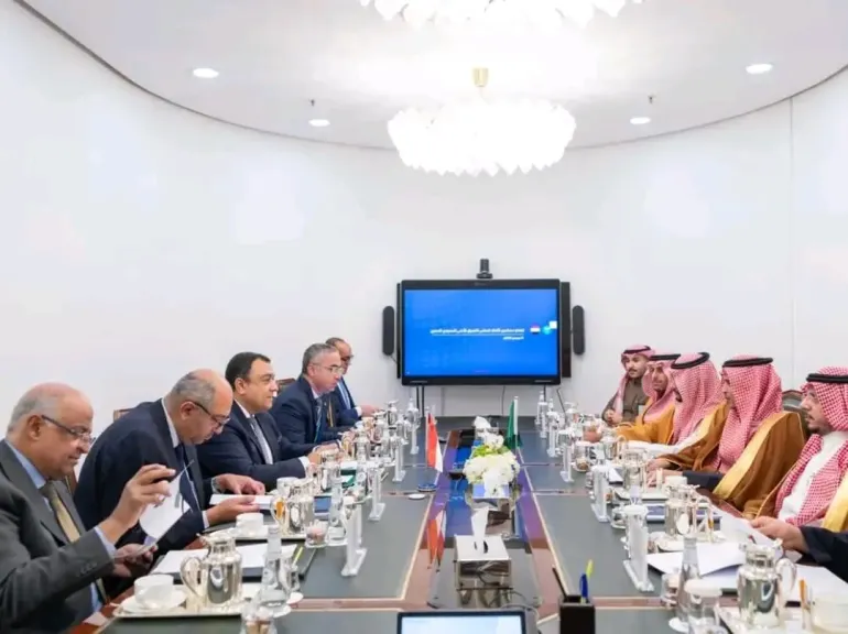 مساعد وزير الخارجية يترأس الاجتماع التحضيري لمجلس التنسيق الأعلى المصري-السعودي بالرياض| صور