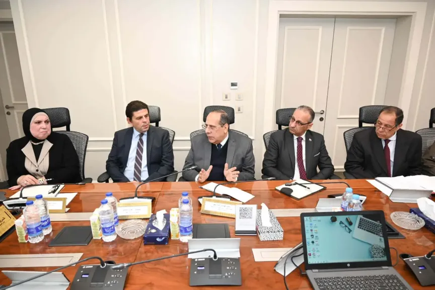 ”التموين” تقرر زيادة حوافز ومزايا العاملين بشركة السكر مع انطلاق موسم الإنتاج