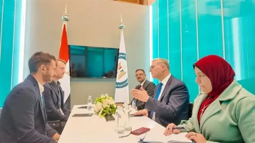 وزير البترول يبحث مع ”باريك جولد” برنامج عملها لاستكشاف الذهب في مصر خلال الفترة المقبلة